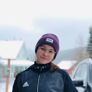 Meet your Posher, Mika